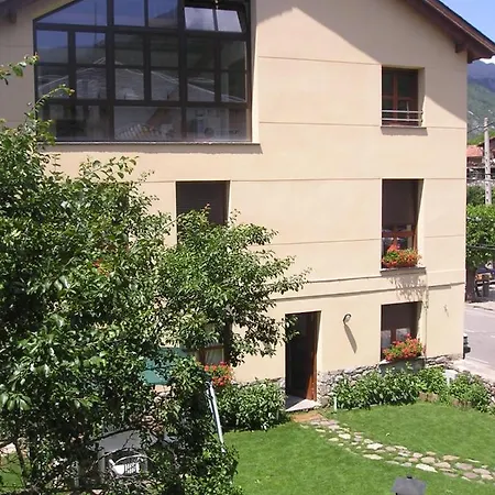 Arce En El Valle De Benasque * Castejón de Sos