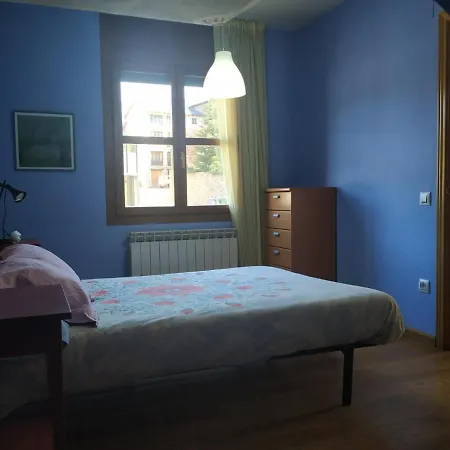Arce En El Valle De Benasque Castejón de Sos